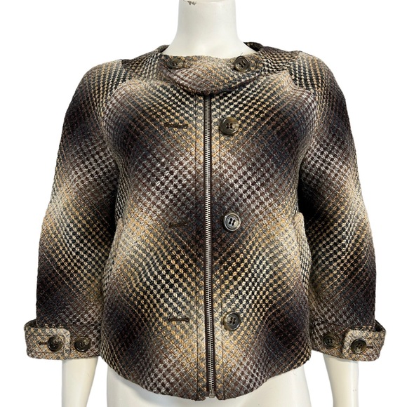 Bcbg‎ Maxazria brown tweed jacket womans
Size small - Picture 1 of 5